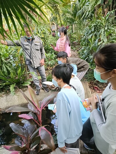 園區內生態濕地參訪